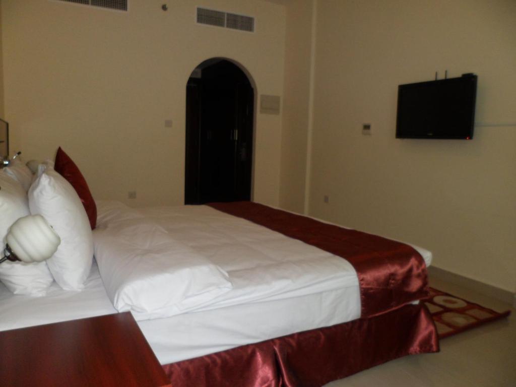 Center Ville Hotel Abu Dhabi Exterior photo